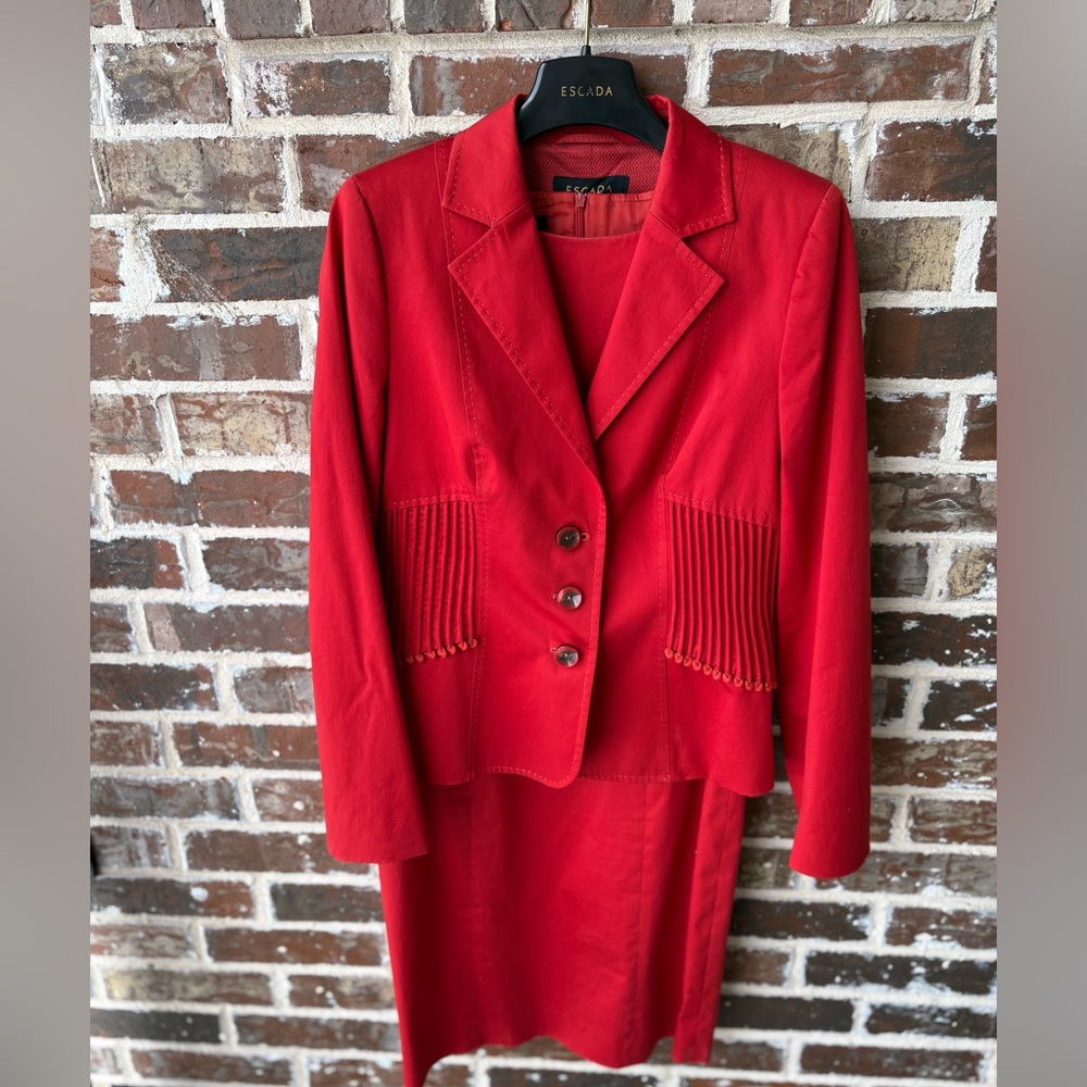 Escada Vintage Two Piece Red Sheath Dress & Suit Jacket Size EU 38